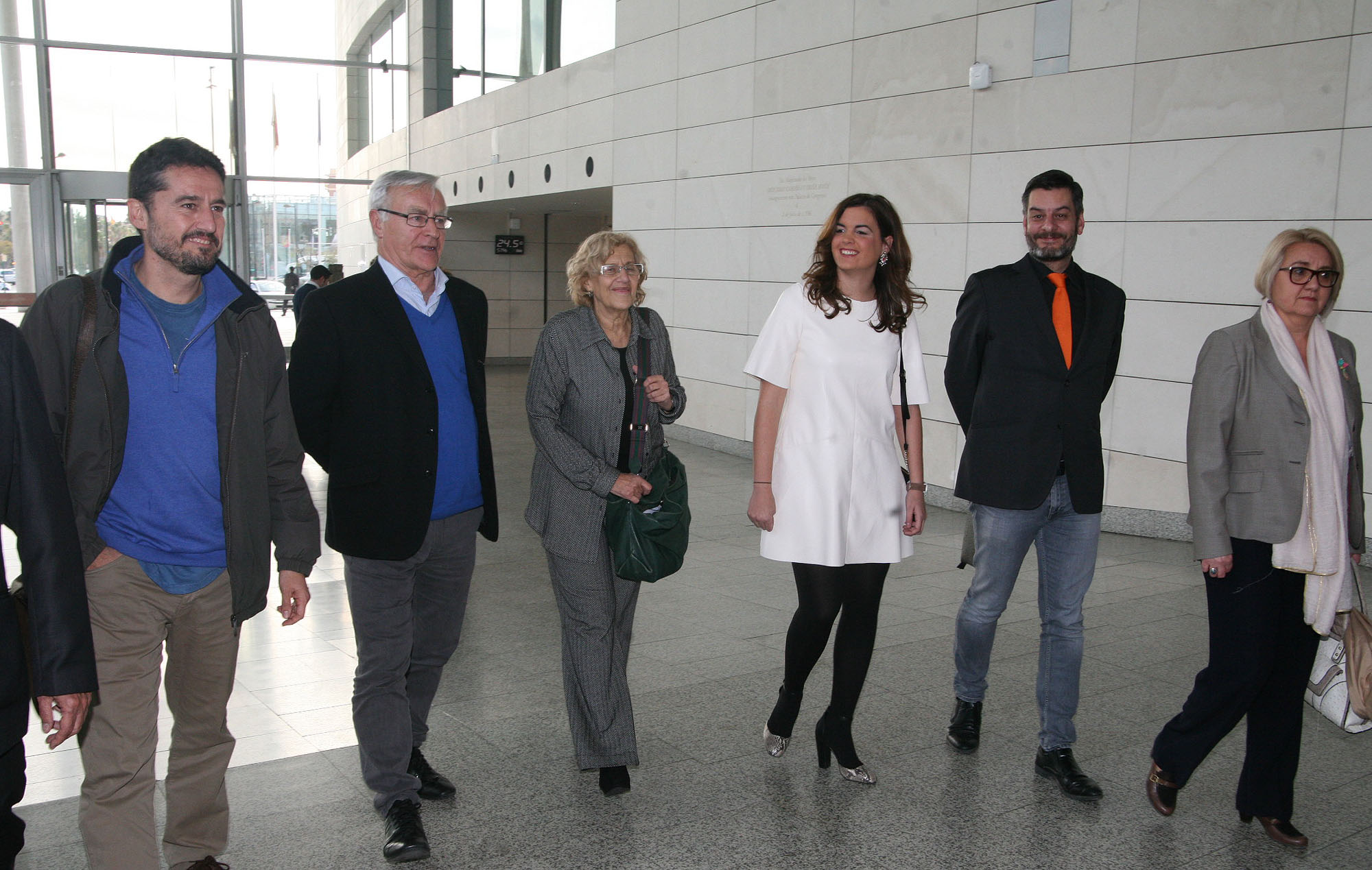 Diversos momentos de la jornada celebrada hoy en Valencia y que ha contado con la participaci&oacute;n de Manuela Carmena